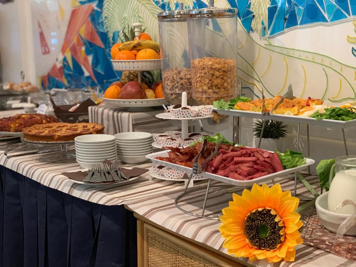 Hotel Palma Benessere 里米尼 外观 照片